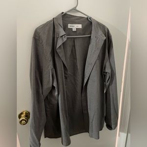 NWT men’s button up size L